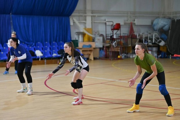 Девушки из Можайска выиграли турнир по волейболу в Наро-Фоминске