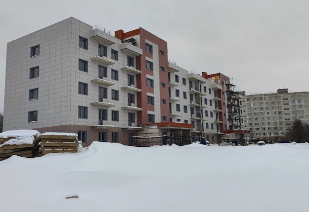 В Можайске завершается строительство дома на улице Полосухина 