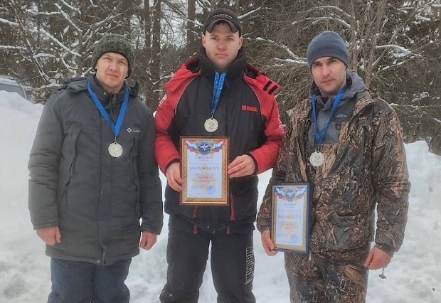 Пожарные Можайска стали призерами соревнований по зимней рыбалке